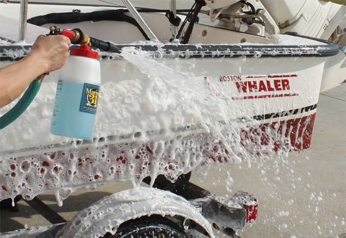 The Marine 31 Foamaster Foam Gun makes washing your boat quick and easy!